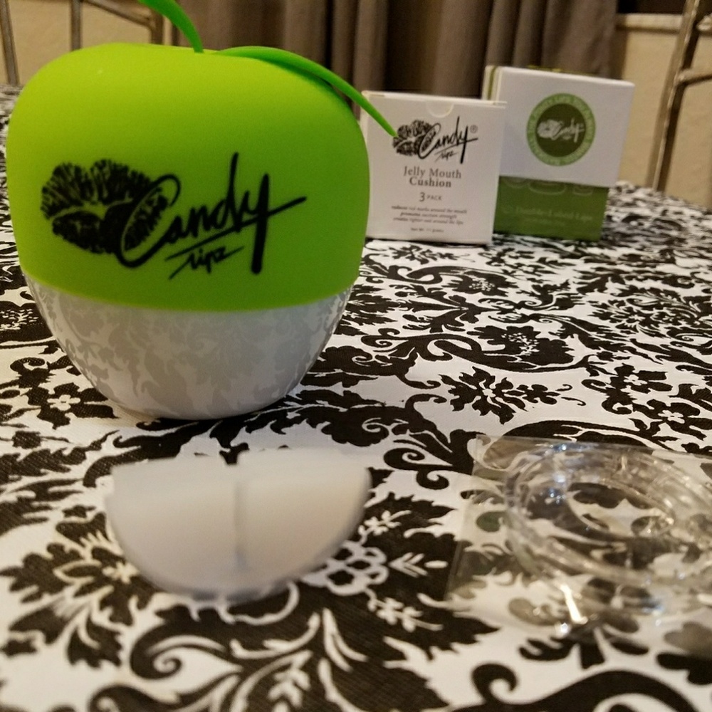 Candy Lipz bundle saved - Picture 2 of 2